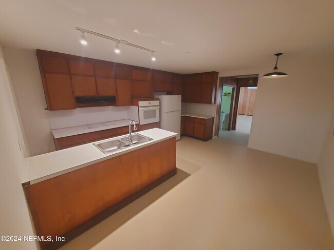 Foto del edificio - 4754 Palmer Ave