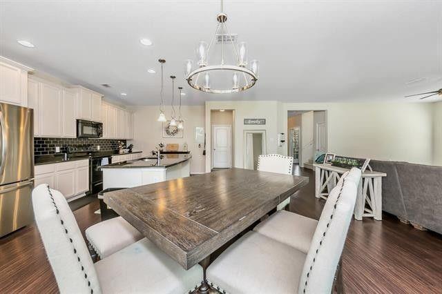 Foto del edificio - 9001 Cranston Ct