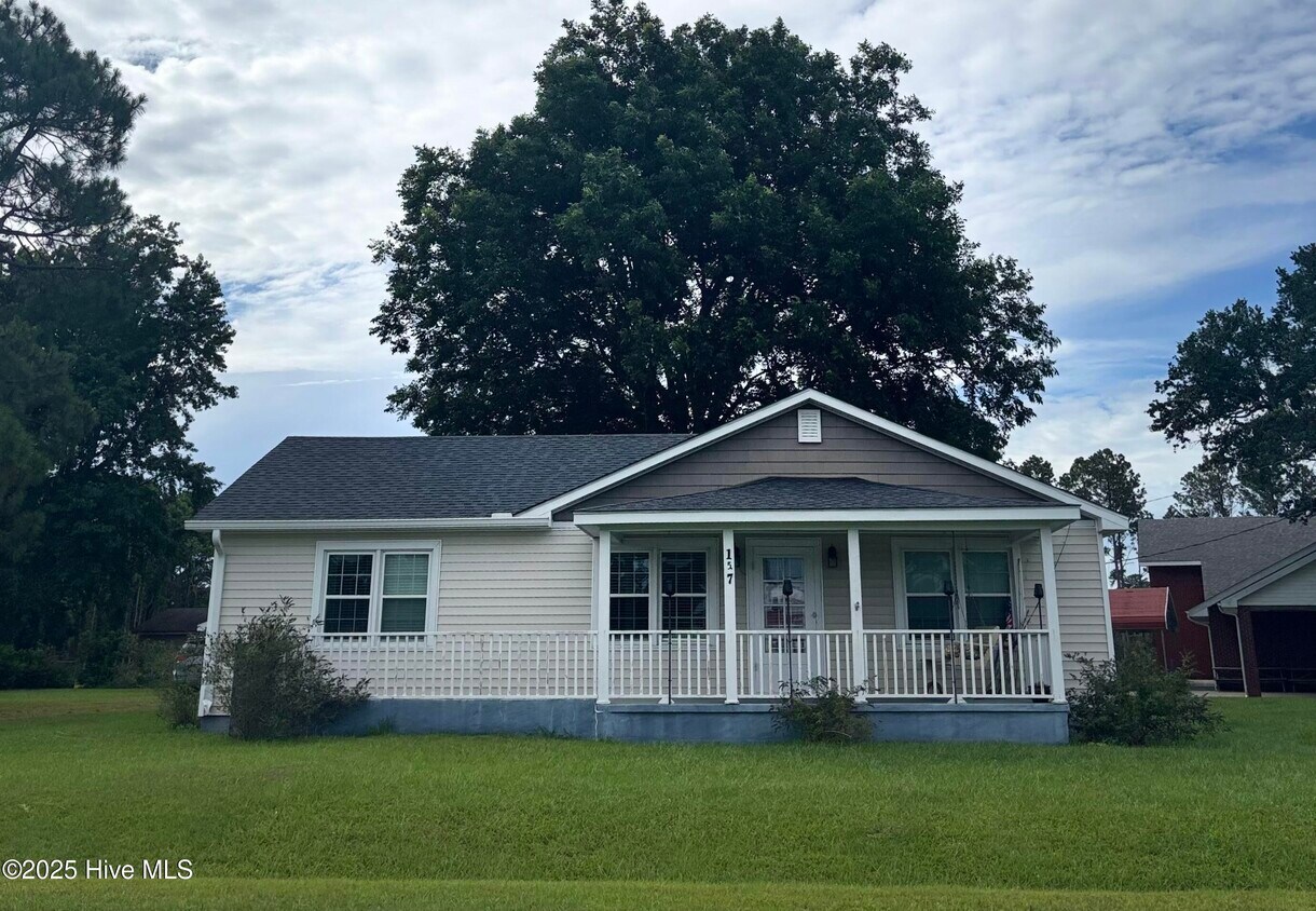 Primary Photo - 157 Arthur Rd