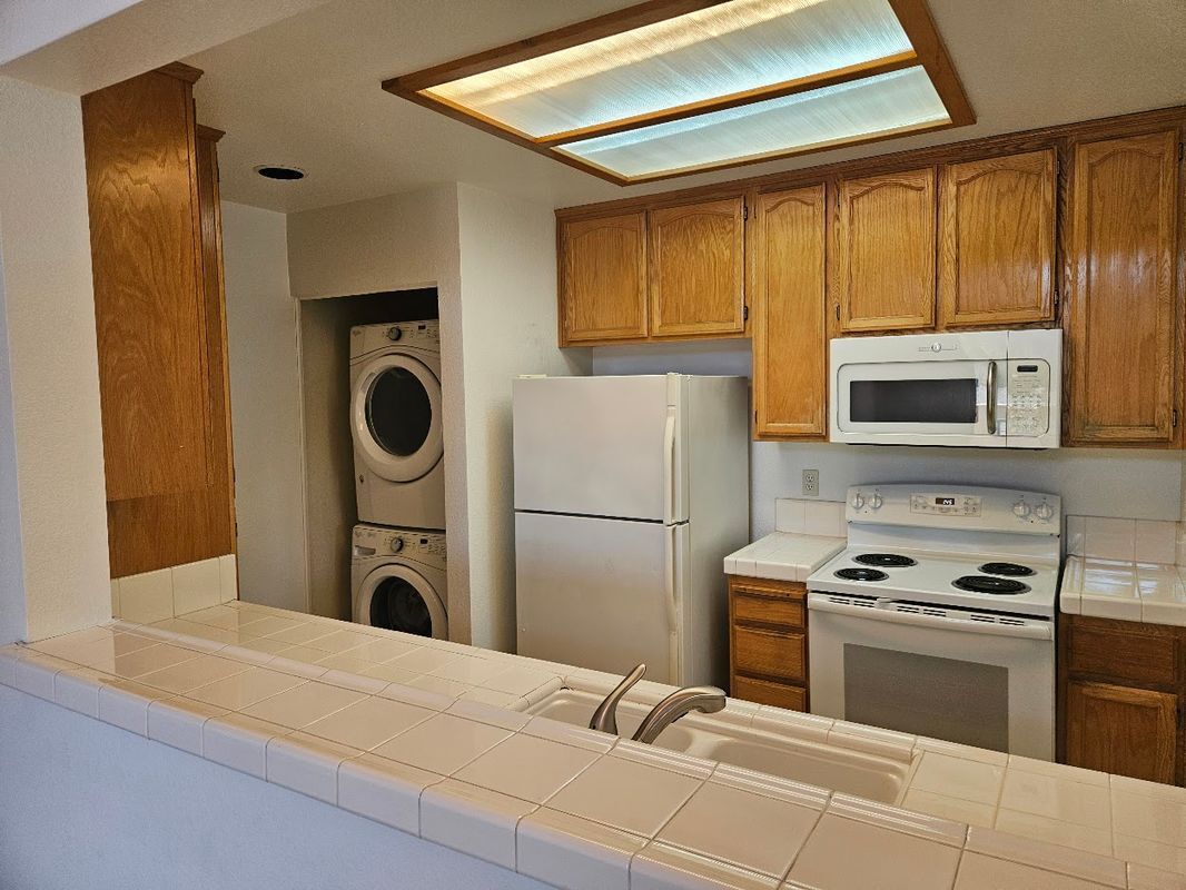 Foto del edificio - 2116 Hastings Shore Ln
