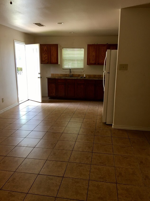 200 Liner St, Longview, TX 75603 Apartments in Longview, TX