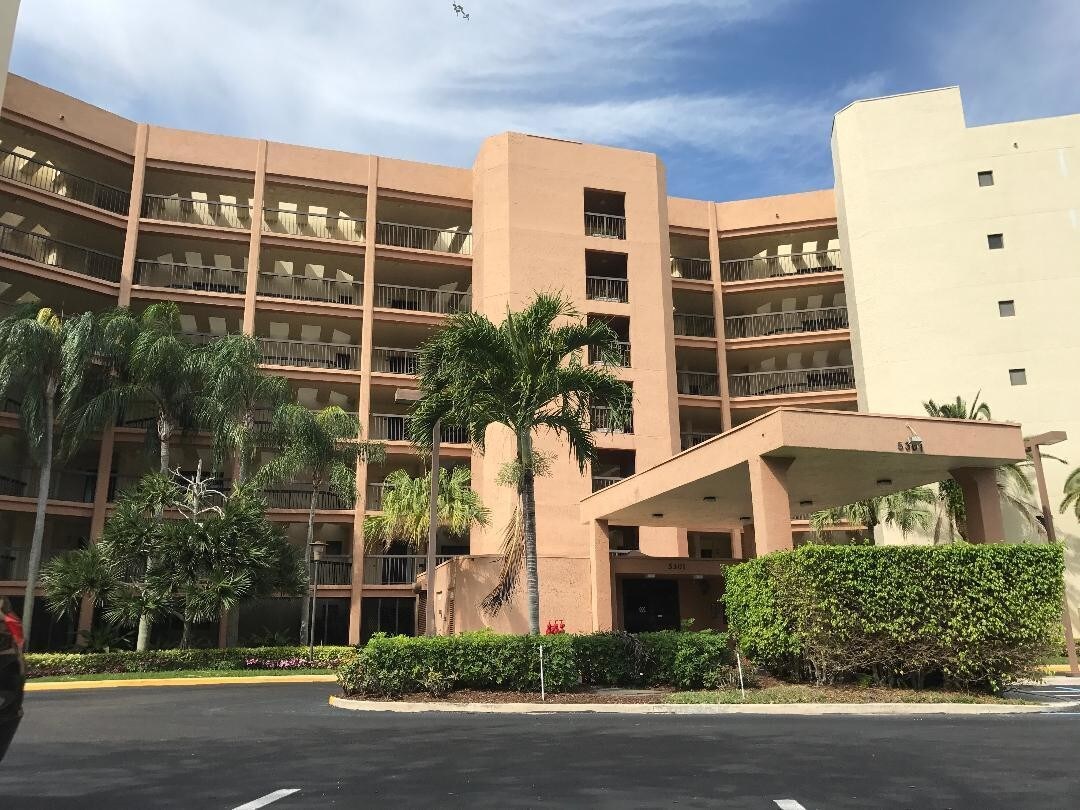 5301 Fountains Drive 103 Lake Worth FL 33467 - 5301  Fountains Drive 103 Lake Worth FL 33467
