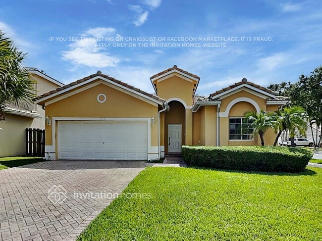 Building Photo - 14323 SW 156th Ave
