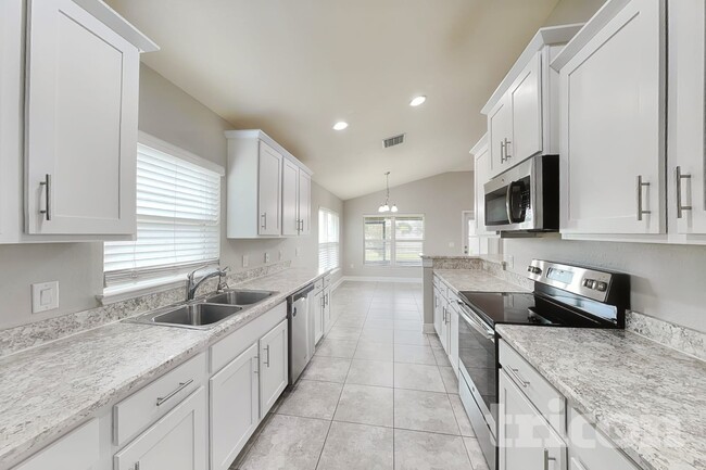 Building Photo - 14456 Barley Field Dr