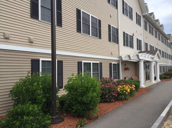 Foto del edificio - 50 Sentinel Court