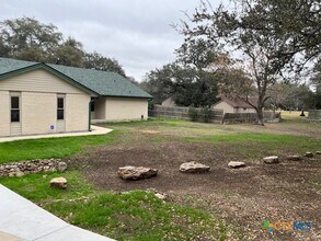 Building Photo - 1260 Flaming Oak Dr