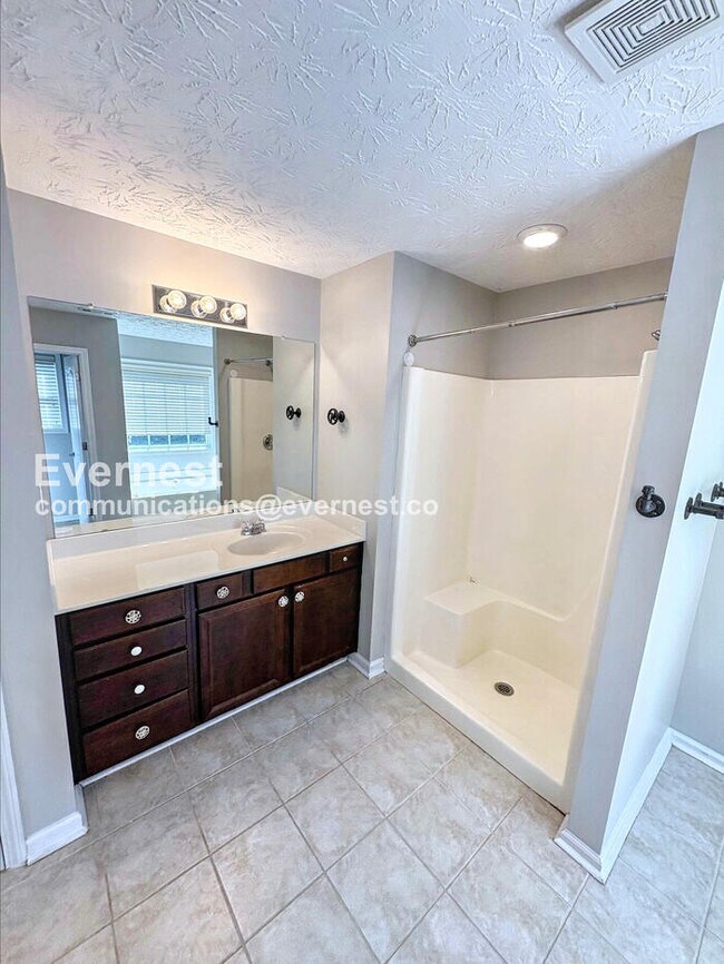 Foto del edificio - 2132 Grant Ave