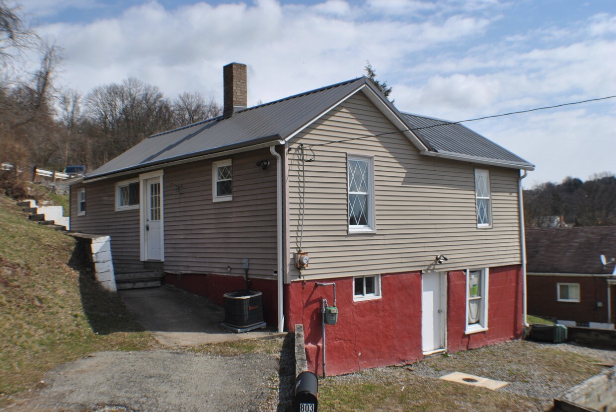 Foto principal - 803 Vermont Ave