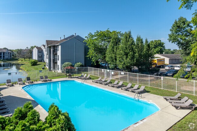 Piscina al aire libre - Crystal Lake