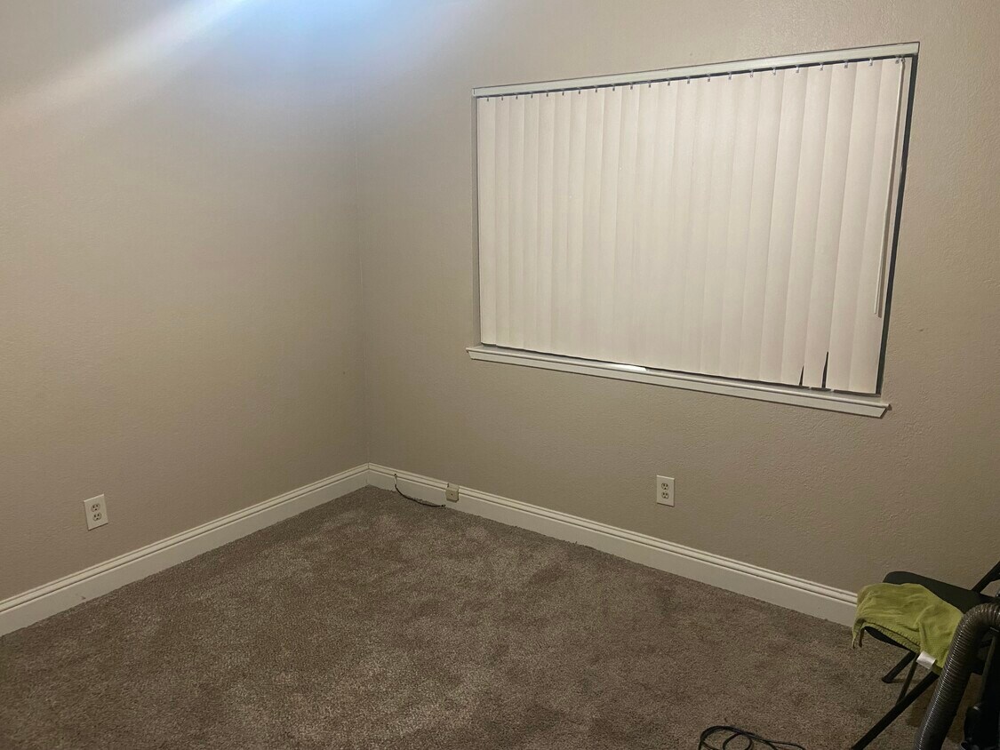 Building Photo - 3405 Tierra Ct
