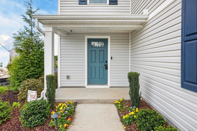 Foto del edificio - 3004 Red Fox Rdg