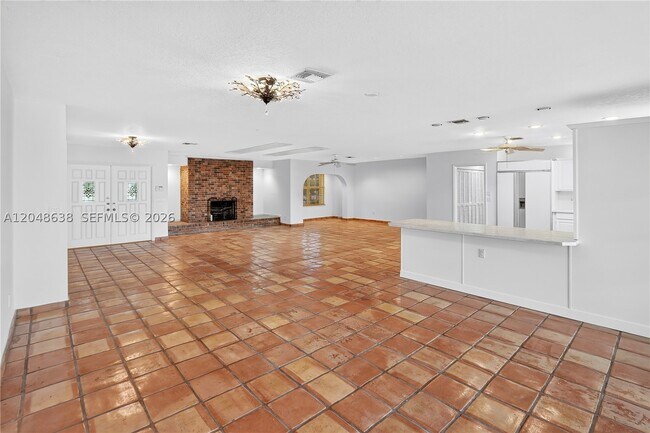 Building Photo - 14121 SW 97th Ave