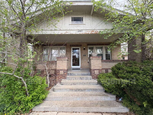 Building Photo - 1442 Perry St