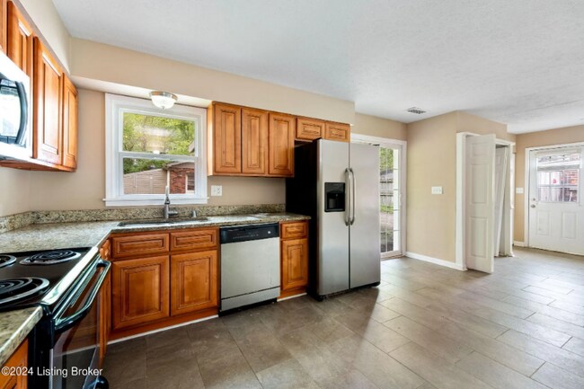 Building Photo - 8216 Afterglow Dr