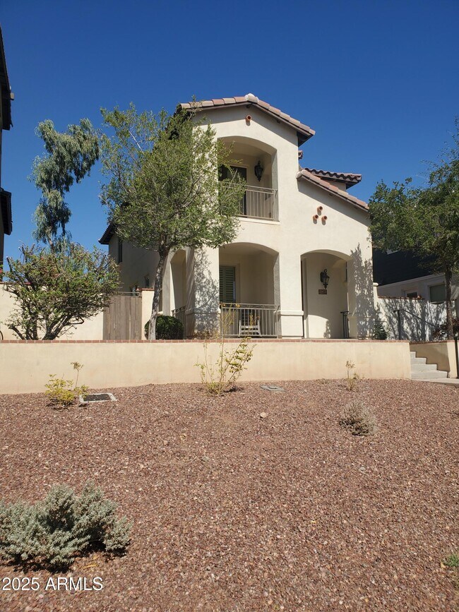 Building Photo - 20672 W White Rock Rd