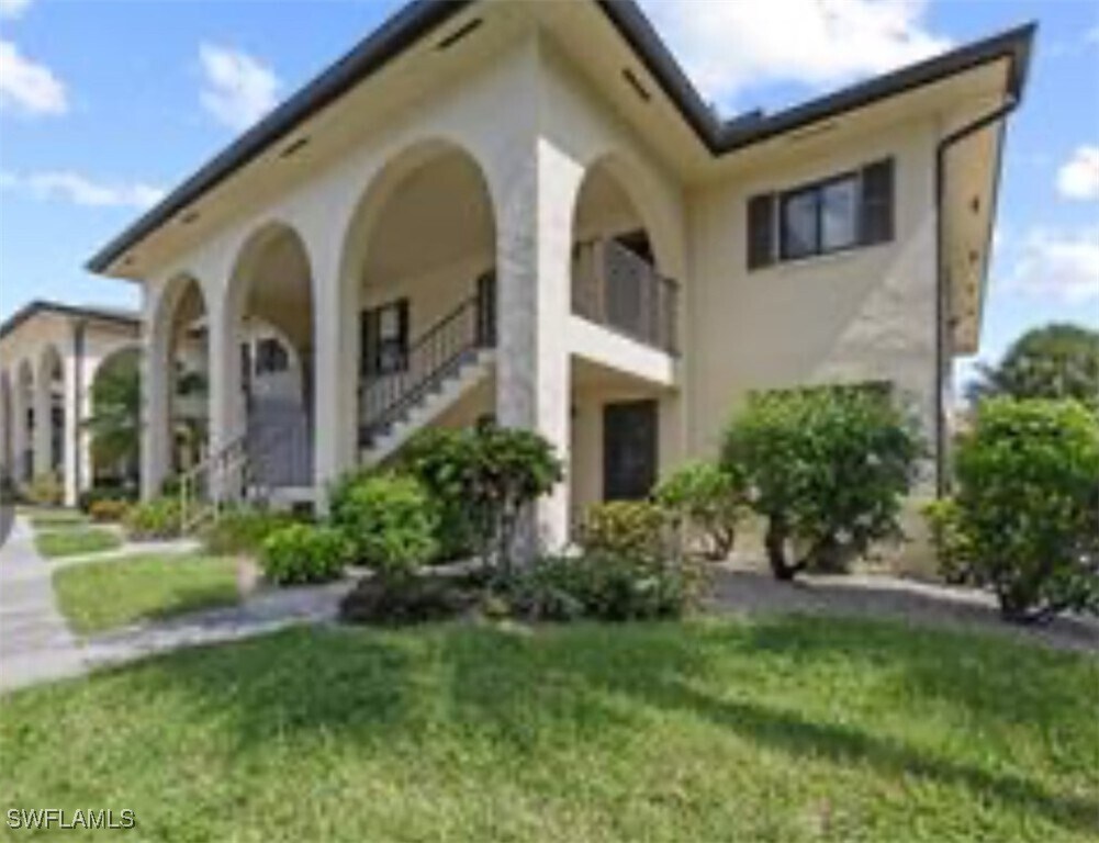 Foto principal - 4610 Chantelle Dr