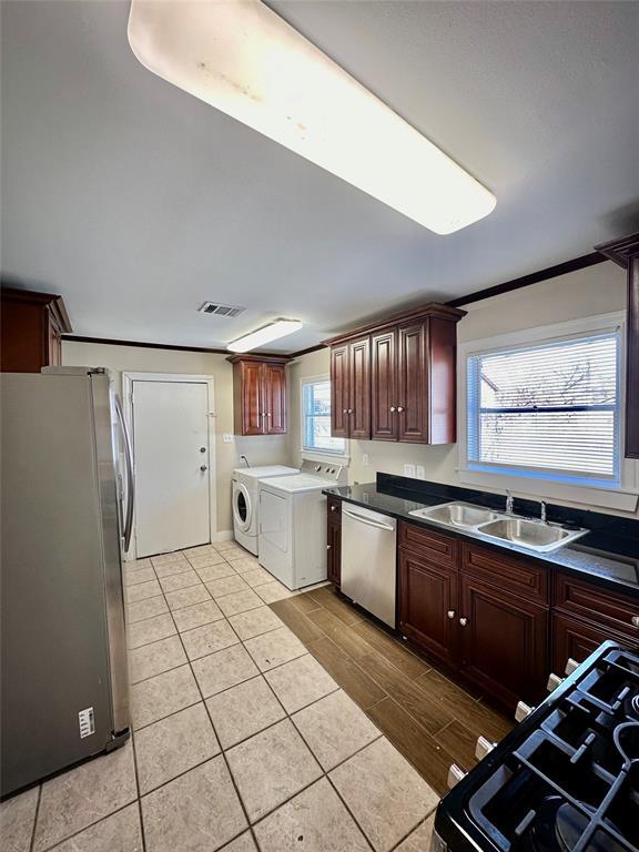 Building Photo - 8013 Helmers St