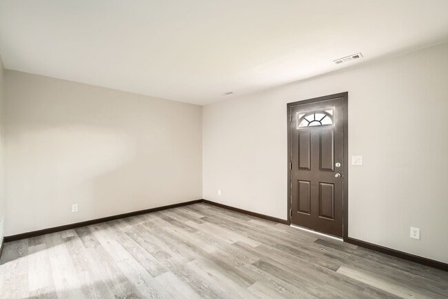 Building Photo - 6168 Fortin Ct