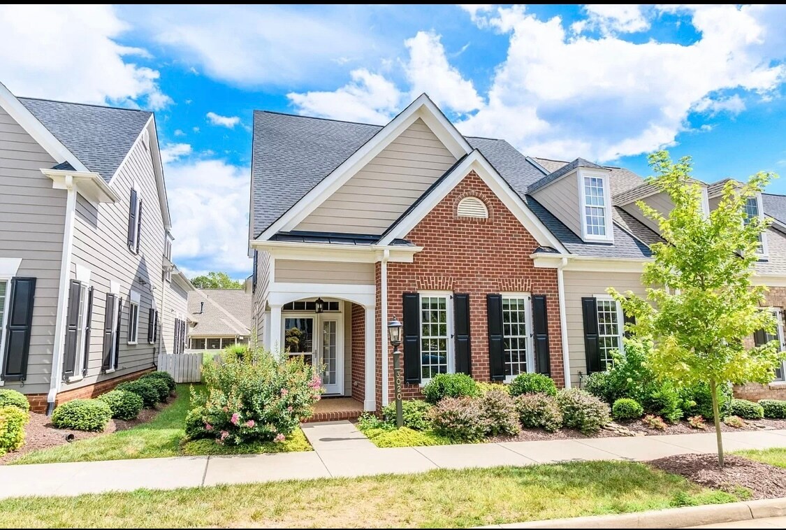 Old Trail-townhouse for sub lease - 3020 Glen Valley Dr