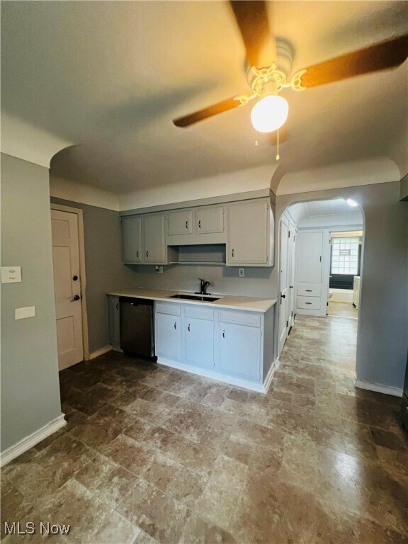 Foto del edificio - 4174 Root Rd