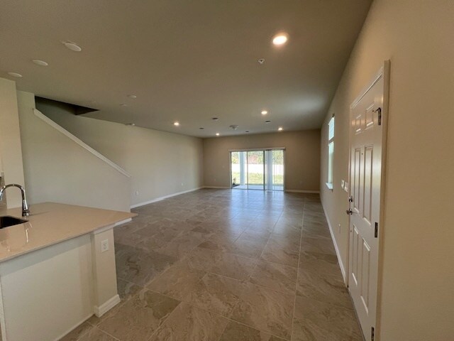 Foto del edificio - 3038 Emerald Acrs Ln