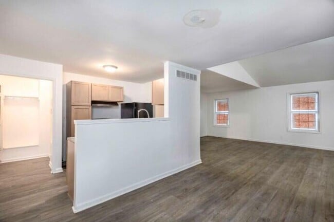 Foto del edificio - 14367 Auburn St