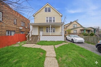 Building Photo - 3691 E 116th St