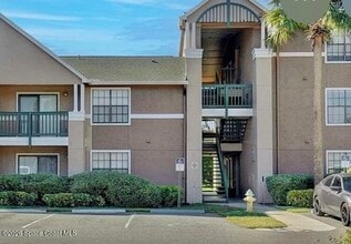 Building Photo - 7667 N Wickham Rd