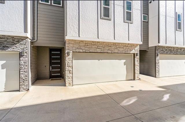 Foto del edificio - 2239 Lovedale Ave