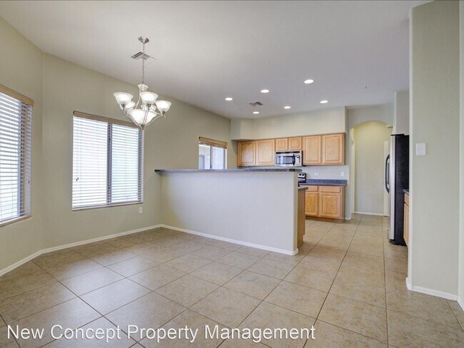 Foto del edificio - 3 br, 2 bath House - 7573 E. Majestic Palm...