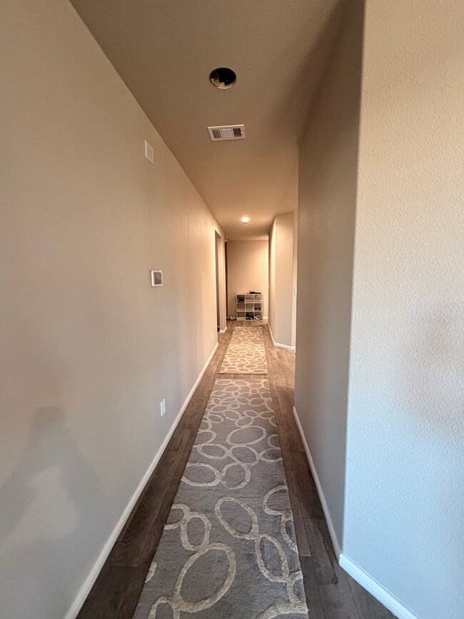 Foto del edificio - 7507 Orion Rd