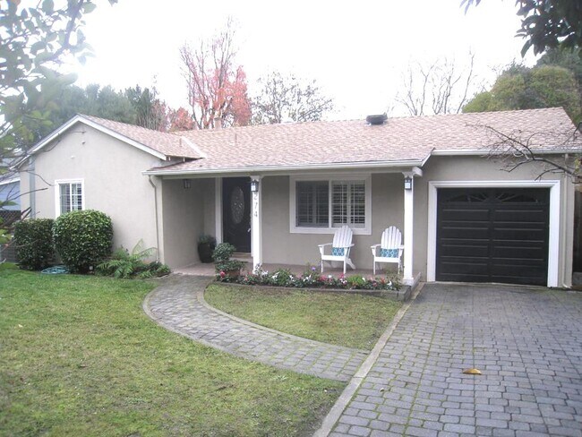 Foto del edificio - 274 Willow Rd