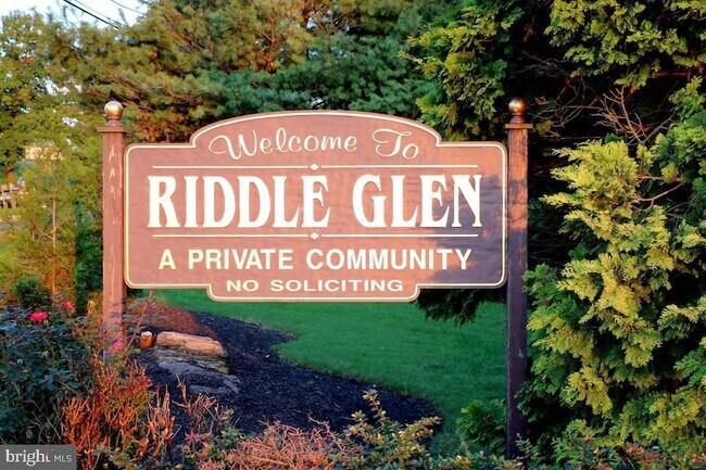 Foto del edificio - 1016 W Baltimore Pike