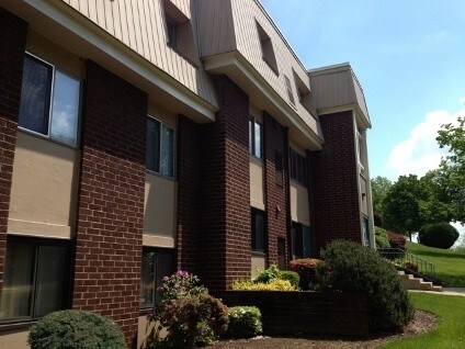 Cambridge Square - 120 Cambridge Square Dr Monroeville, PA 15146 ...