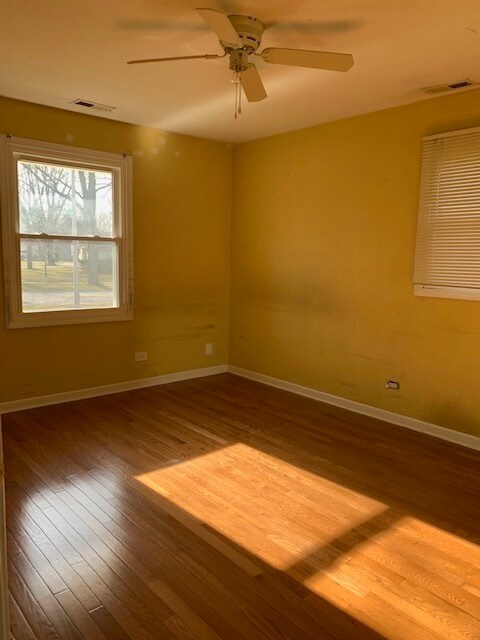 Building Photo - 1730 Winchester Ln