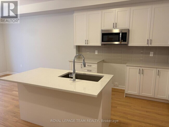 Building Photo - 506 Ingenuity Row