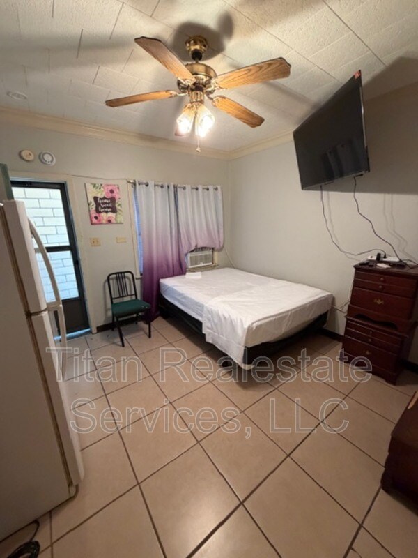 Foto del edificio - 218 W St Peter St