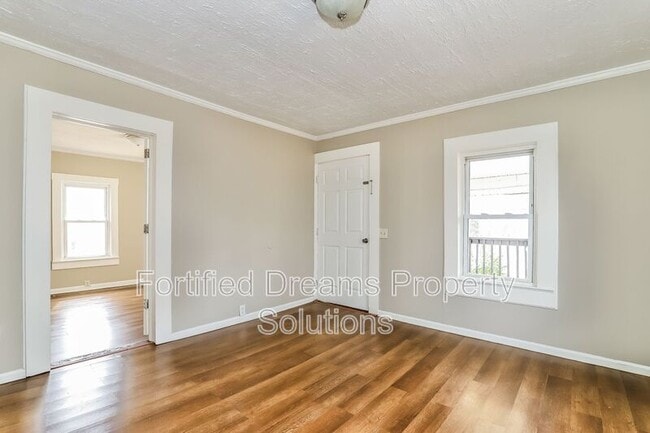 Foto del edificio - 3813 Southdale Ave