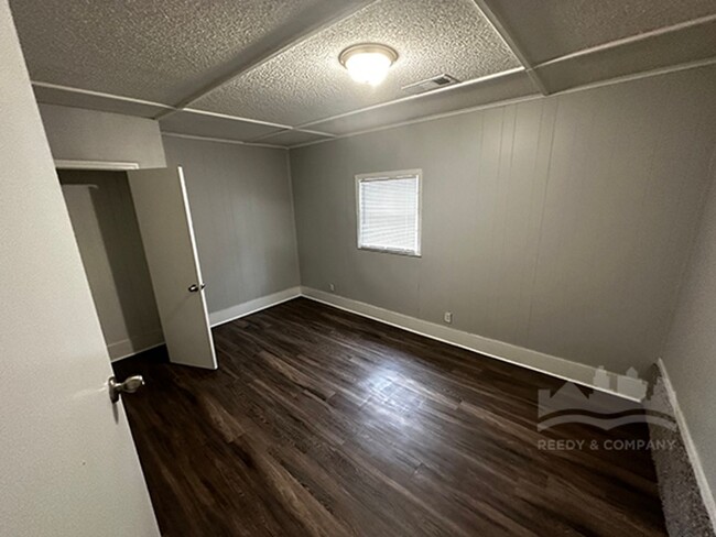 Building Photo - This is a Home for You!