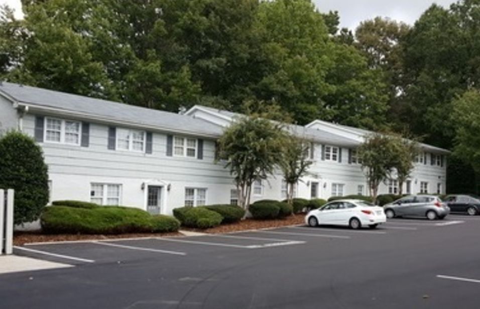 3300 N Elm St Unit 3302 N Elm, F, Greensboro, NC 27405 Condo for Rent