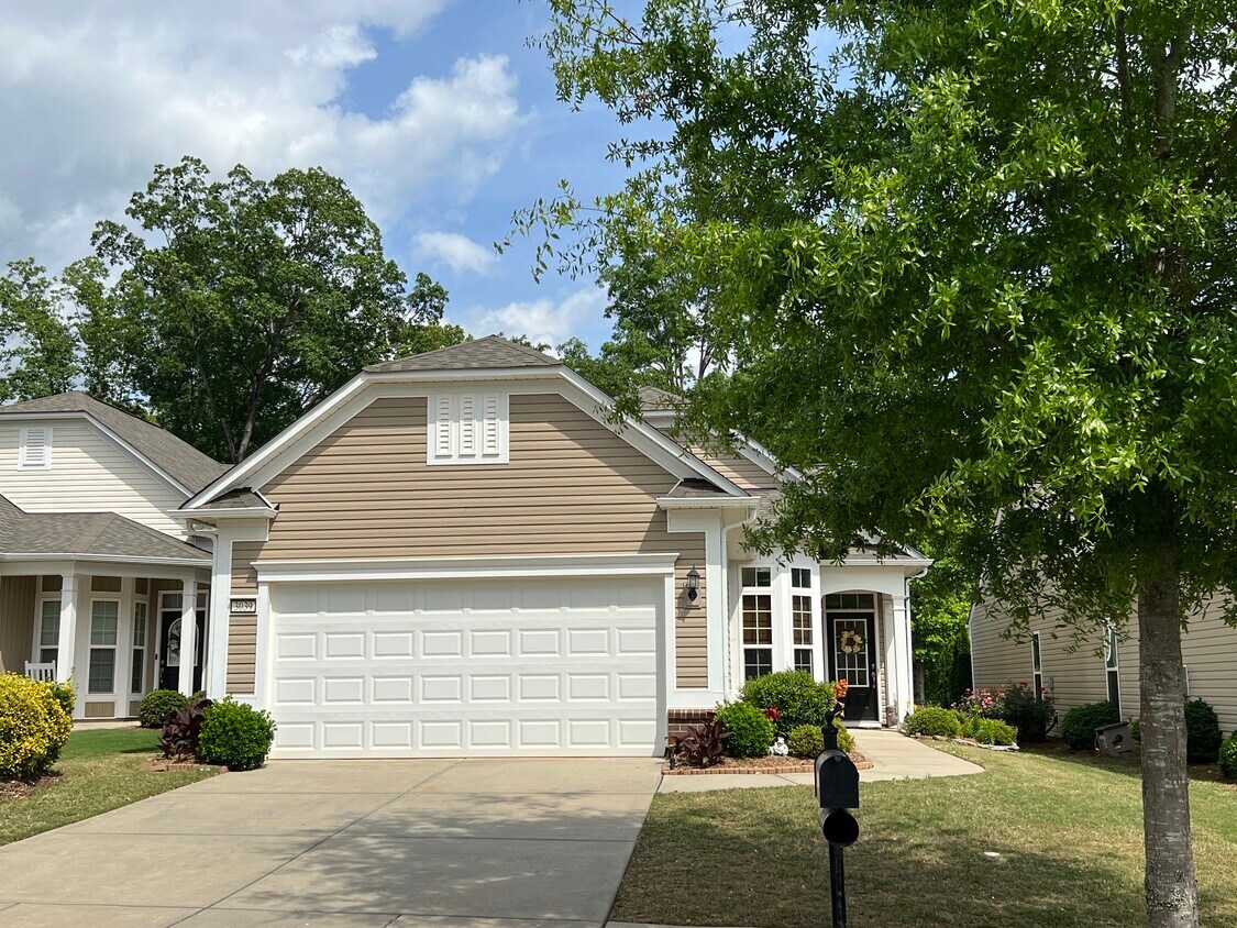 Foto principal - 1353 Del Webb Blvd