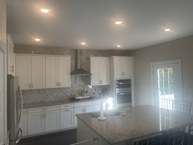 Foto del edificio - 1529 Paxton Ln