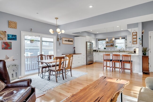 Foto del edificio - 104 Holland St