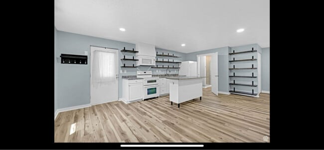Building Photo - 1507 Hudson St
