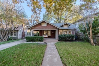 Building Photo - 5822 Belmont Ave