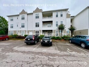 Building Photo - 18711 Ruffner Dr