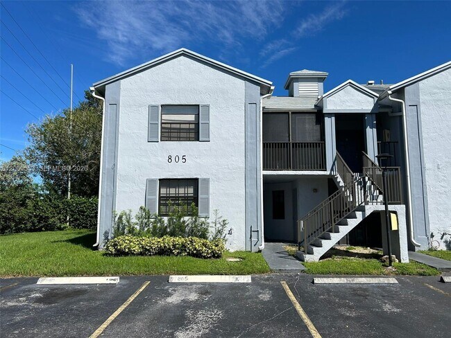 Foto del edificio - 805 N Franklin Ave