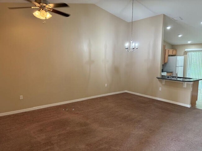 Foto del edificio - 113 Brunswick Ln