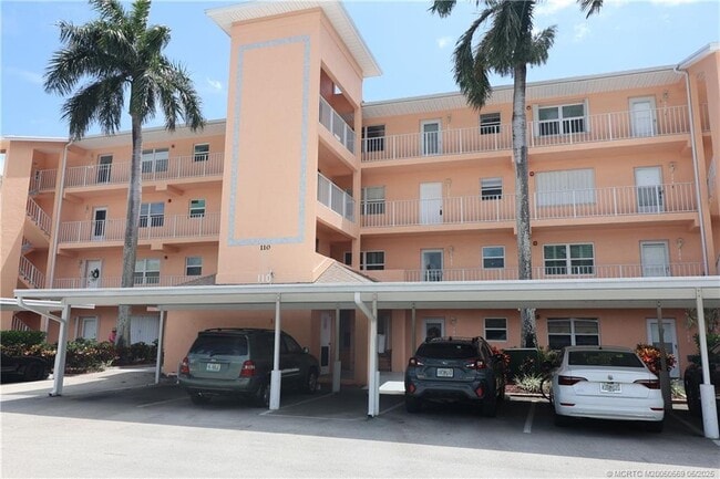 Building Photo - 2950 SE Ocean Blvd