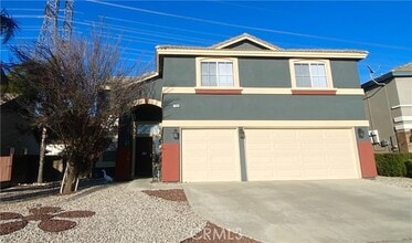 Building Photo - 708 Hillview St